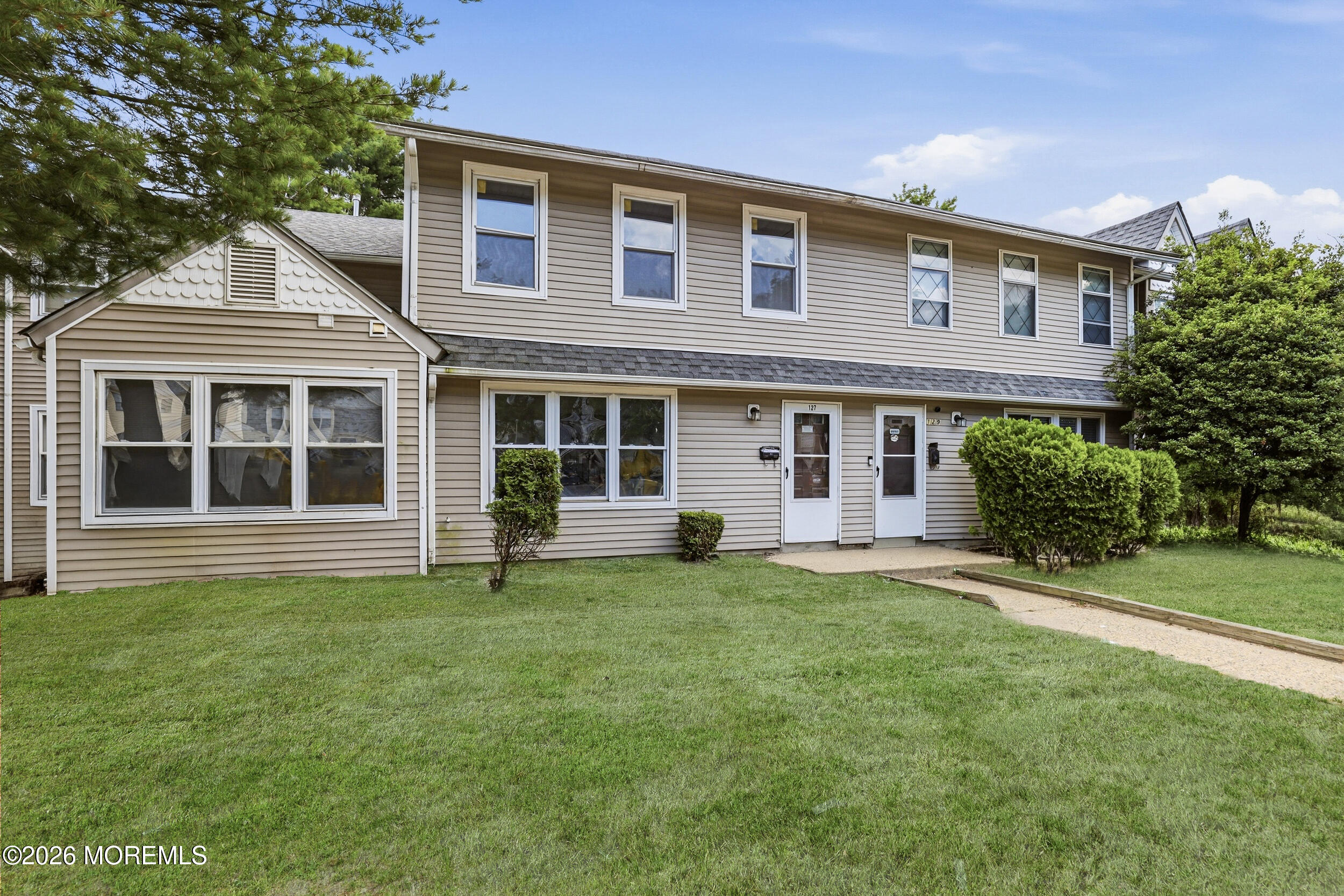 127 Downing Street Lakewood NJ 08701