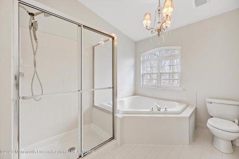 7 Harbor Bay Circle Laurence Harbor NJ 08879