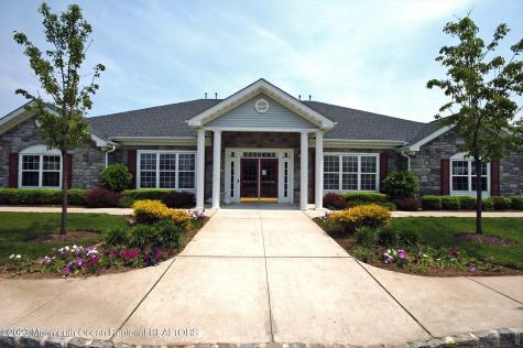 7 Harbor Bay Circle Laurence Harbor NJ 08879