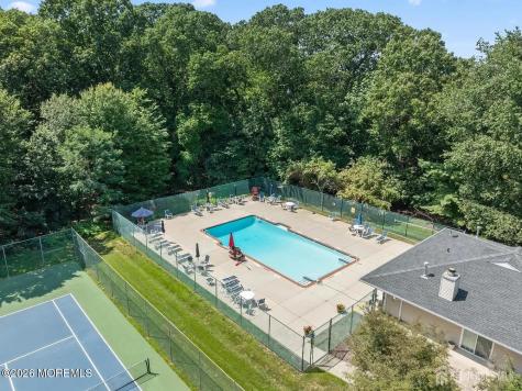384 Mcdowell Drive East Brunswick NJ 08816