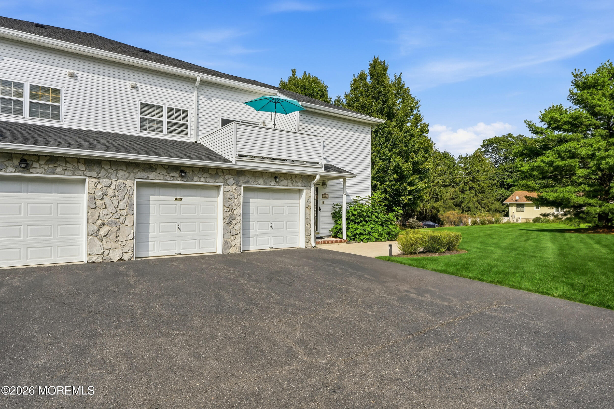 410 Deuce Drive Wall NJ 07719