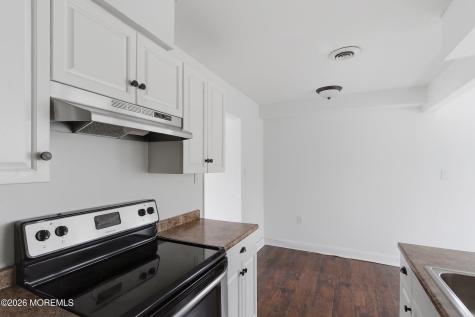 38 Mediterranean Court Barnegat NJ 08005