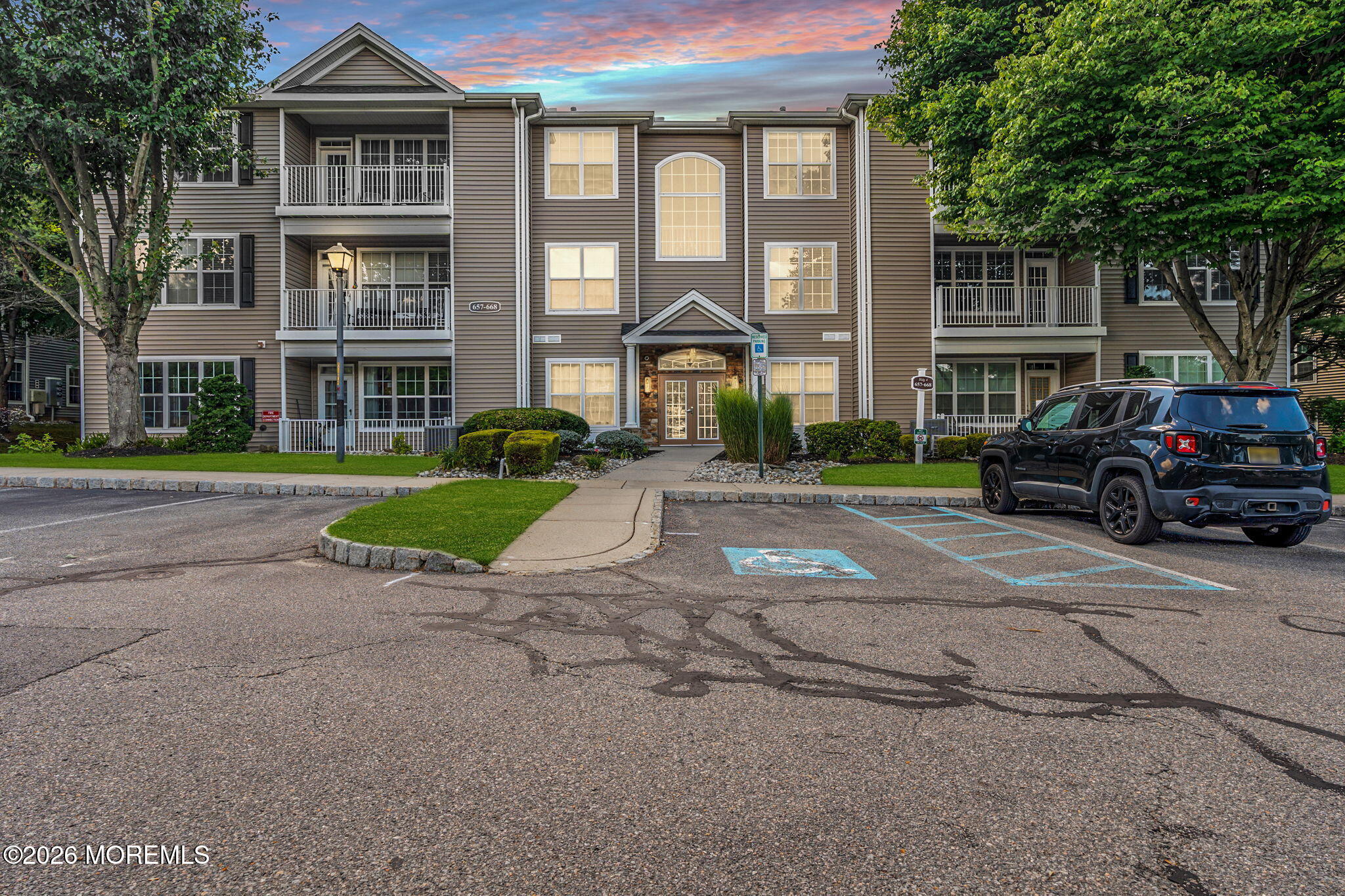 663 Saint Andrews Place Manalapan NJ 07726