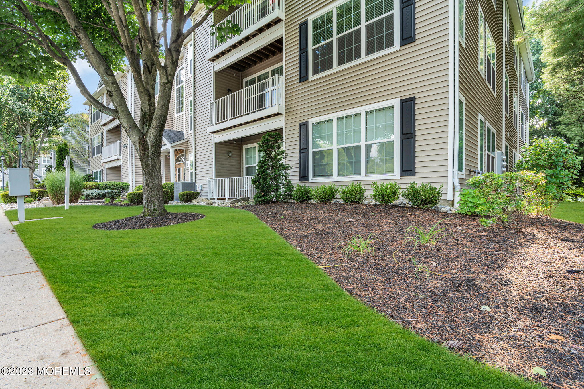 663 Saint Andrews Place Manalapan NJ 07726
