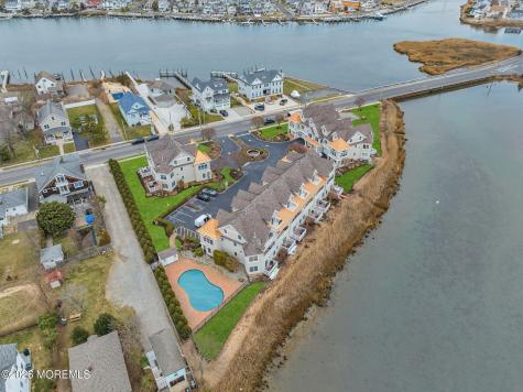 10 Waters Edge Brielle NJ 08730