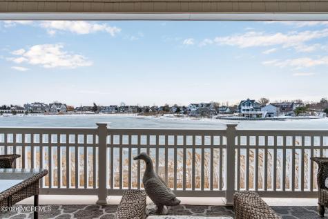 10 Waters Edge Brielle NJ 08730