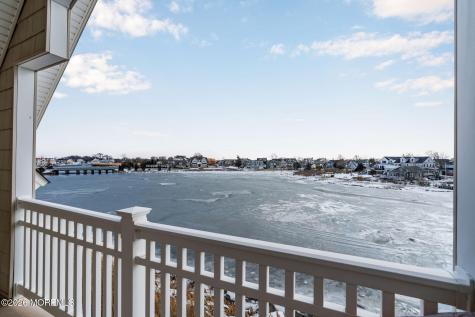 10 Waters Edge Brielle NJ 08730