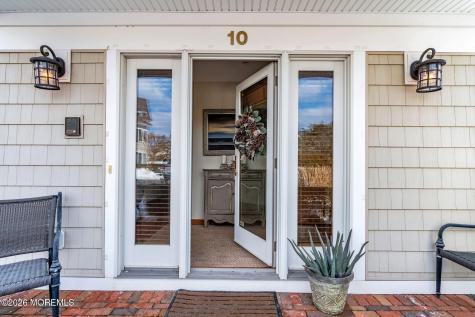 10 Waters Edge Brielle NJ 08730