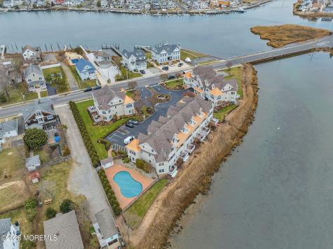 10 Waters Edge Brielle NJ 08730