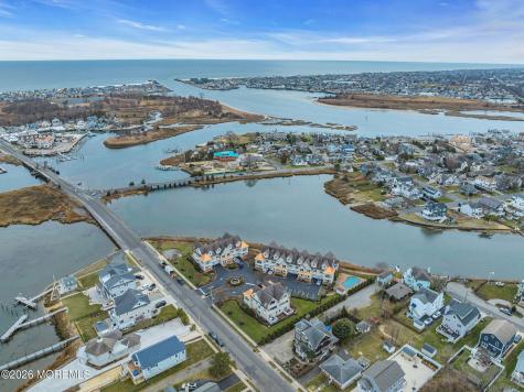 10 Waters Edge Brielle NJ 08730