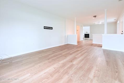 1 Whitemarsh Drive Manalapan NJ 07726