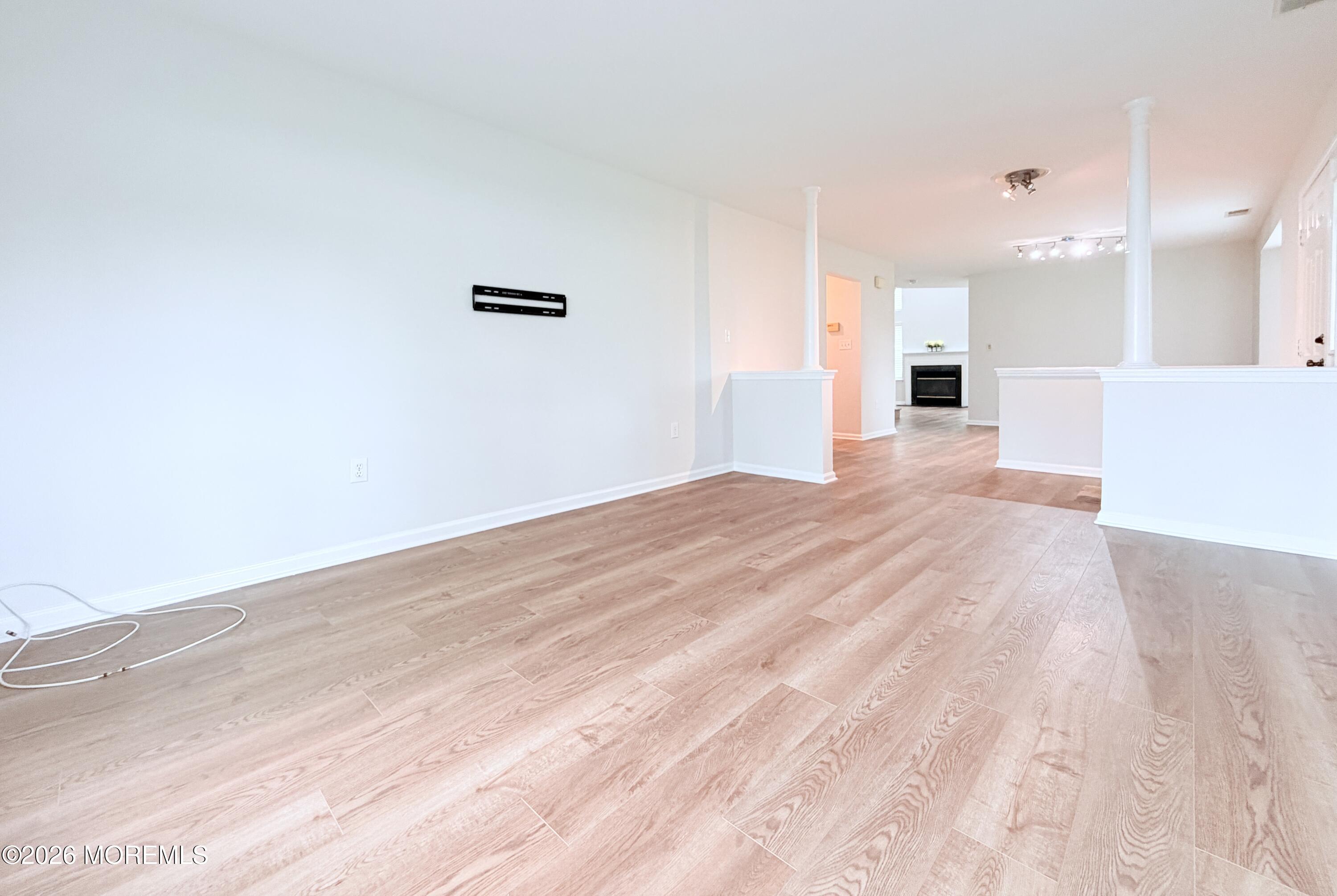 1 Whitemarsh Drive Manalapan NJ 07726