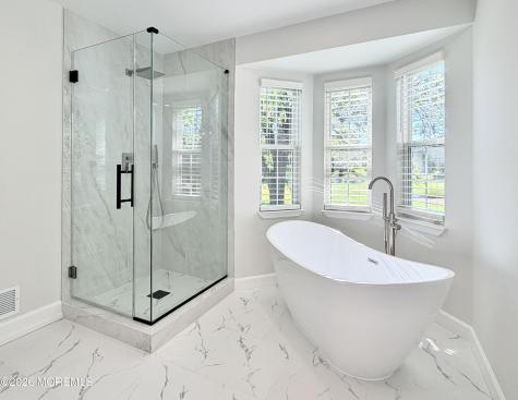 1 Whitemarsh Drive Manalapan NJ 07726