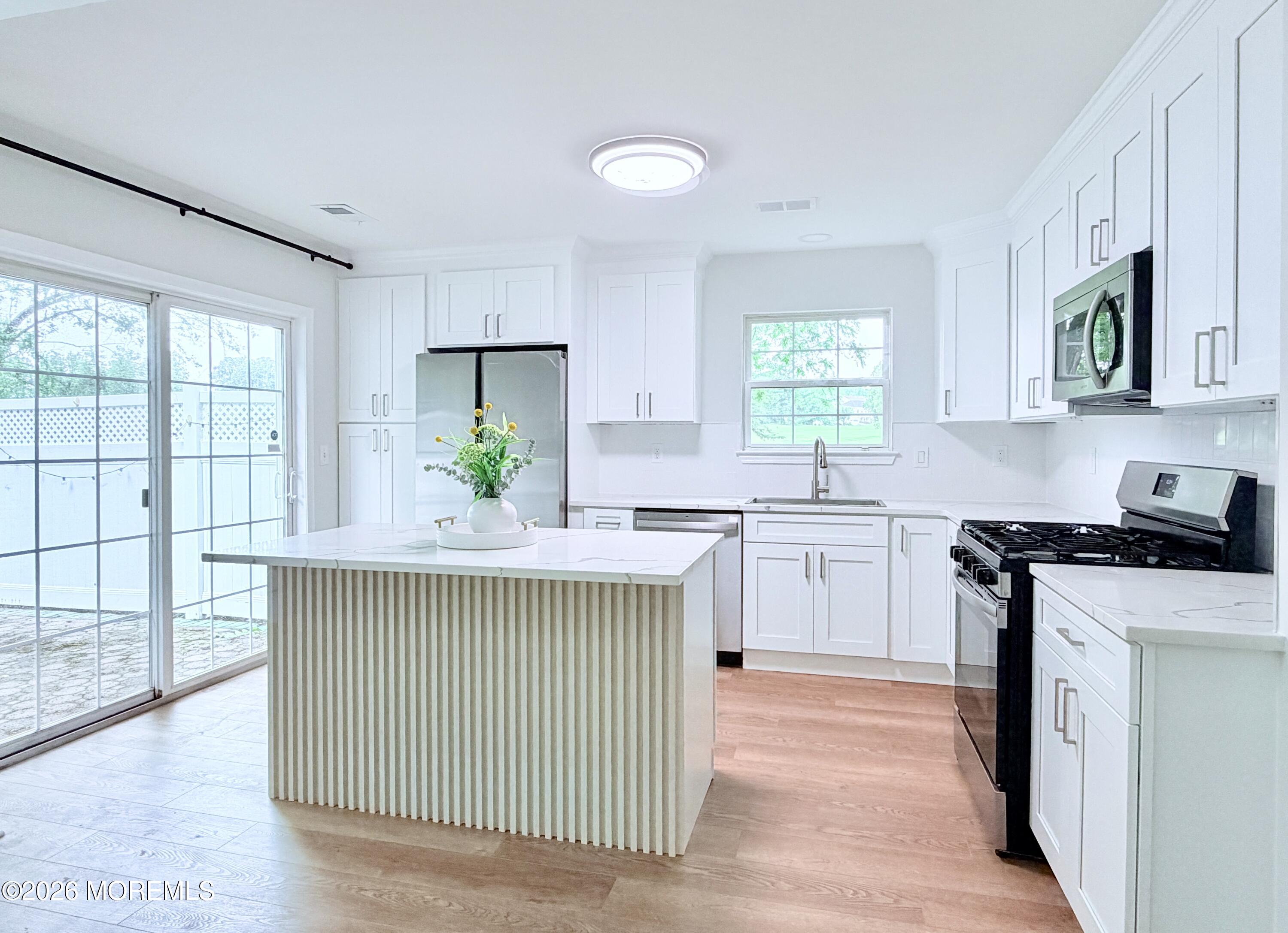 1 Whitemarsh Drive Manalapan NJ 07726