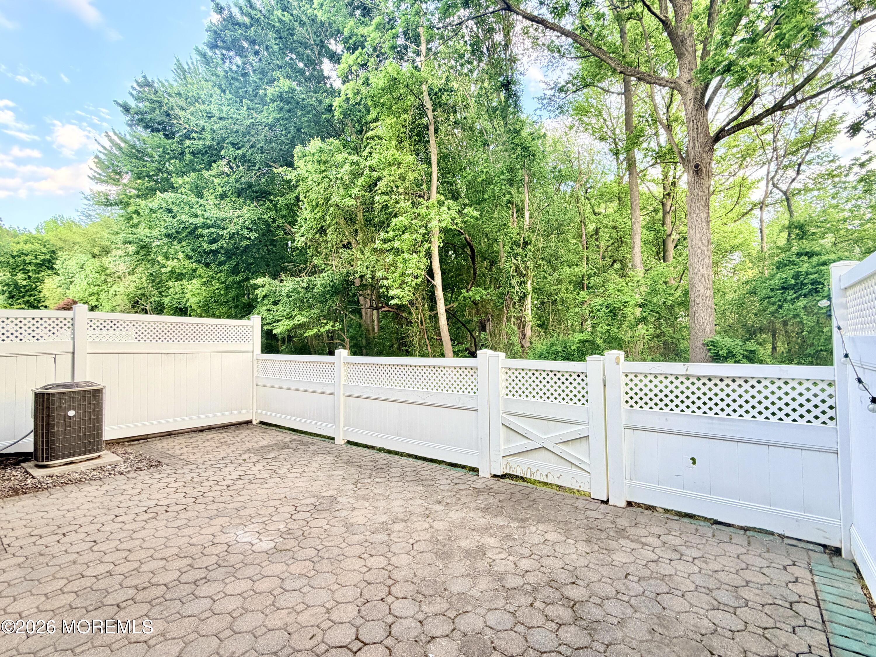 1 Whitemarsh Drive Manalapan NJ 07726