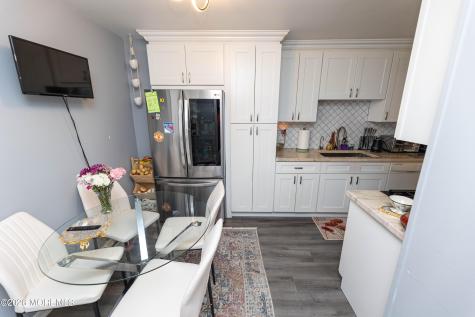 276 Longwood Drive Englishtown NJ 07726