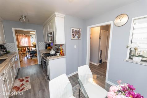 276 Longwood Drive Englishtown NJ 07726