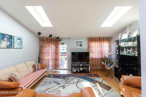 276 Longwood Drive Englishtown NJ 07726