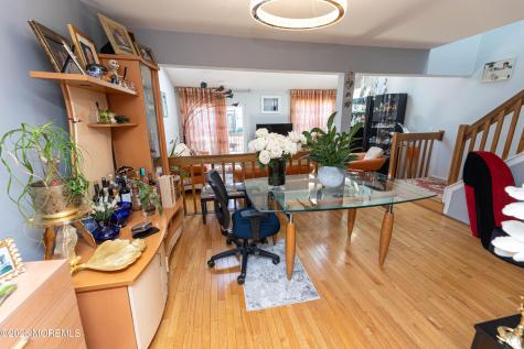 276 Longwood Drive Englishtown NJ 07726