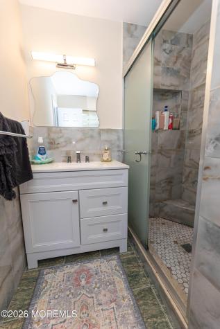 276 Longwood Drive Englishtown NJ 07726