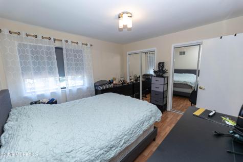 276 Longwood Drive Englishtown NJ 07726