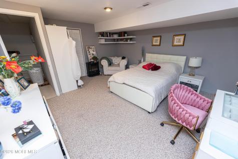 276 Longwood Drive Englishtown NJ 07726