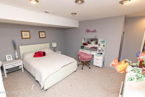 276 Longwood Drive Englishtown NJ 07726