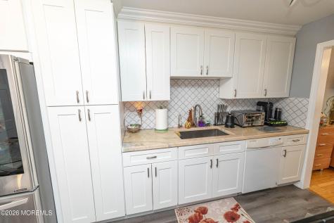 276 Longwood Drive Englishtown NJ 07726