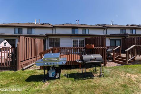 276 Longwood Drive Englishtown NJ 07726