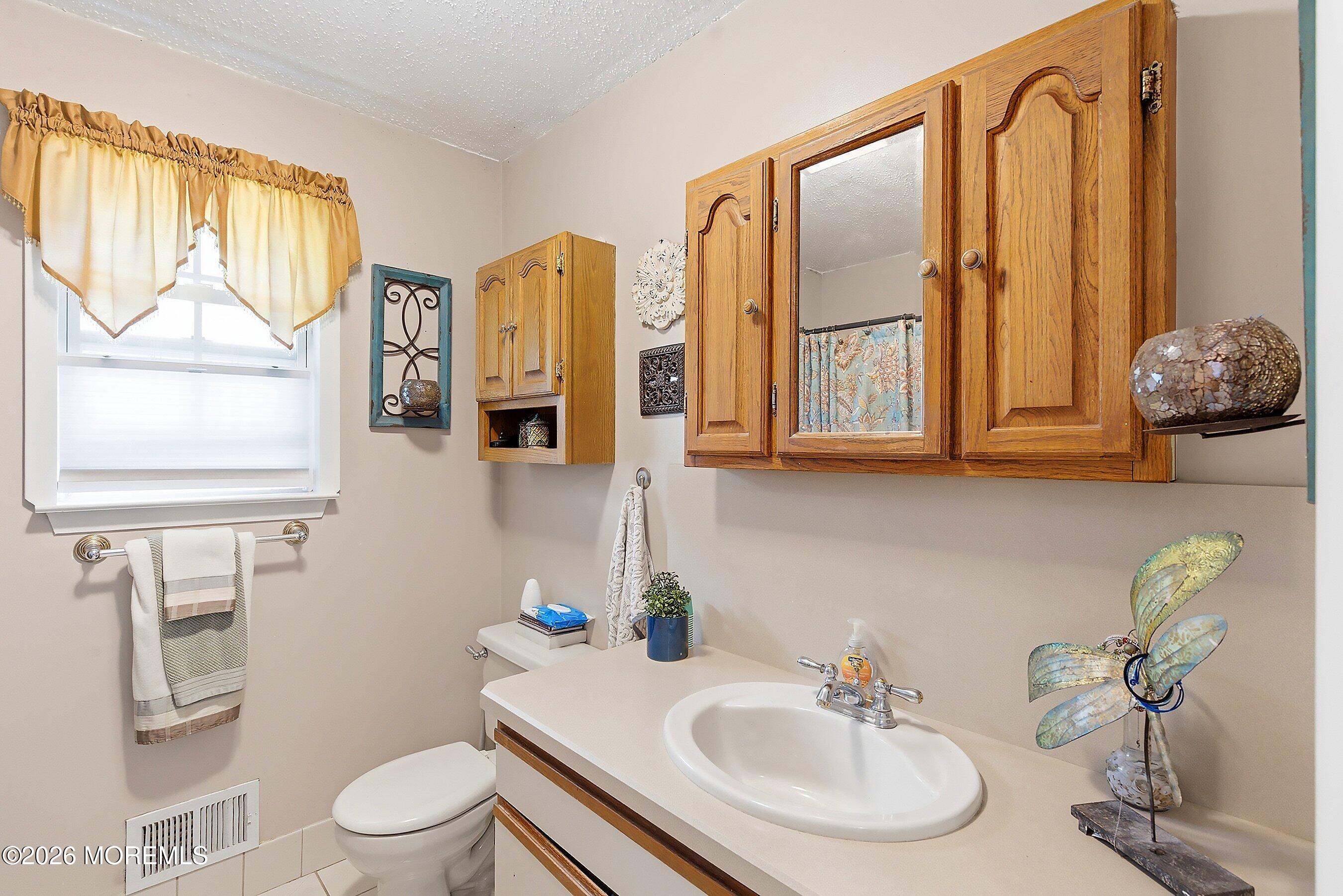 89 Valerie Court Brick NJ 08724