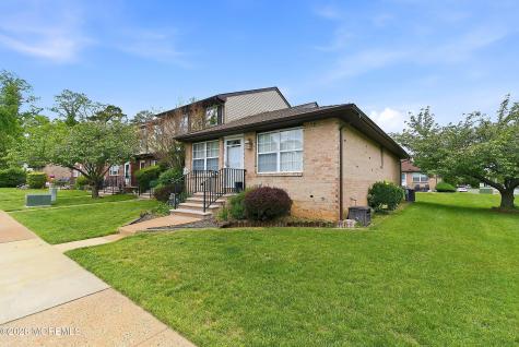 89 Valerie Court Brick NJ 08724