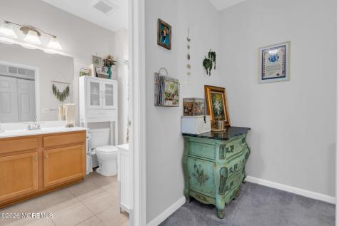 18 Jake Drive Tinton Falls NJ 07712