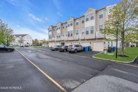 18 Jake Drive Tinton Falls NJ 07712