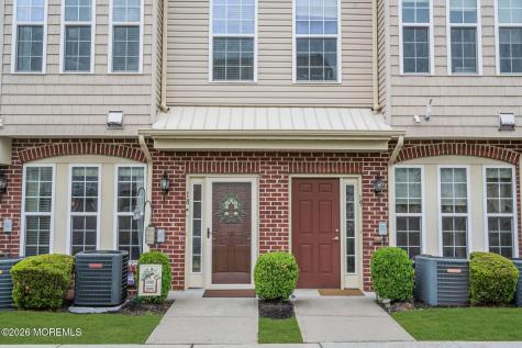 18 Jake Drive Tinton Falls NJ 07712