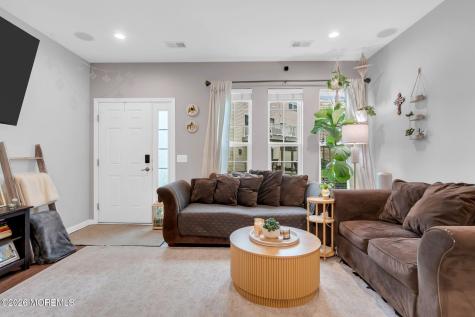 18 Jake Drive Tinton Falls NJ 07712
