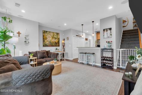 18 Jake Drive Tinton Falls NJ 07712