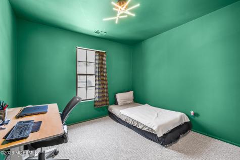 100 Dundee Court Aberdeen NJ 07747