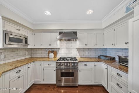 105 Ashley Avenue Brielle NJ 08730