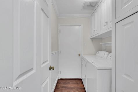 11 S Manor Court Wall NJ 07719