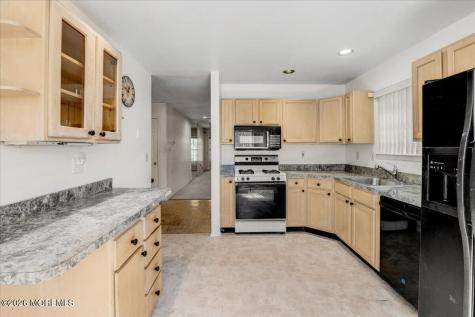 74 Ridge Place Freehold NJ 07728