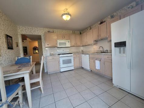 139 Tennis Court Belmar NJ 07719