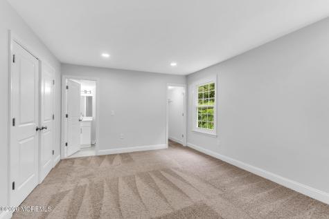 386 Hampton Place Morganville NJ 07751