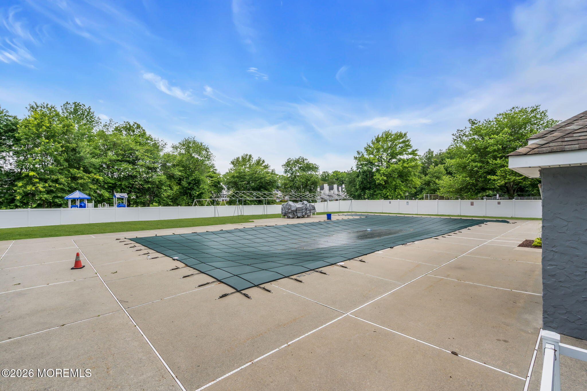386 Hampton Place Morganville NJ 07751