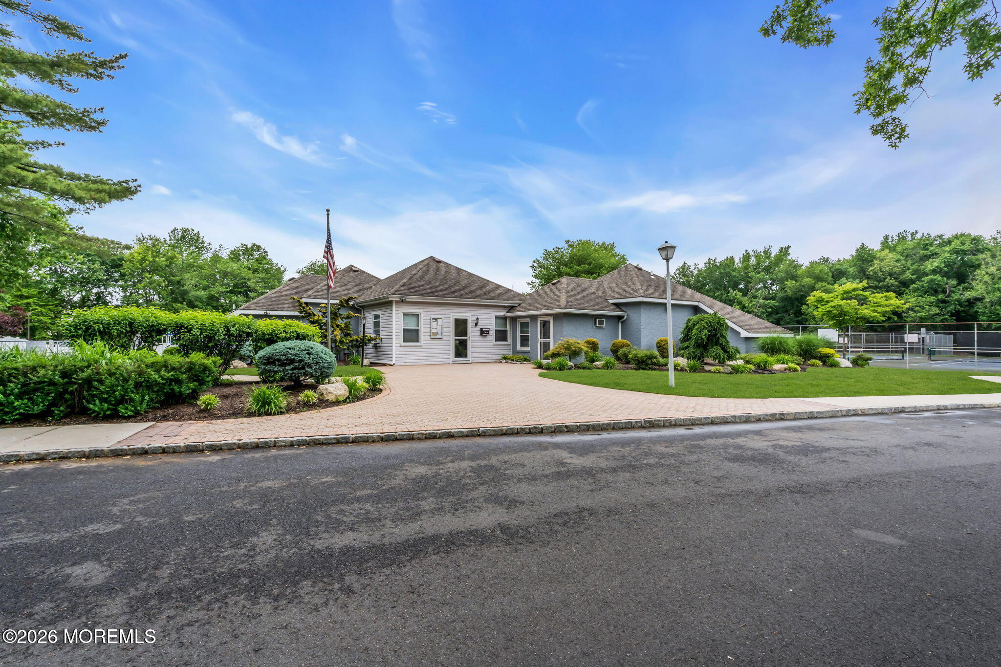 386 Hampton Place Morganville NJ 07751