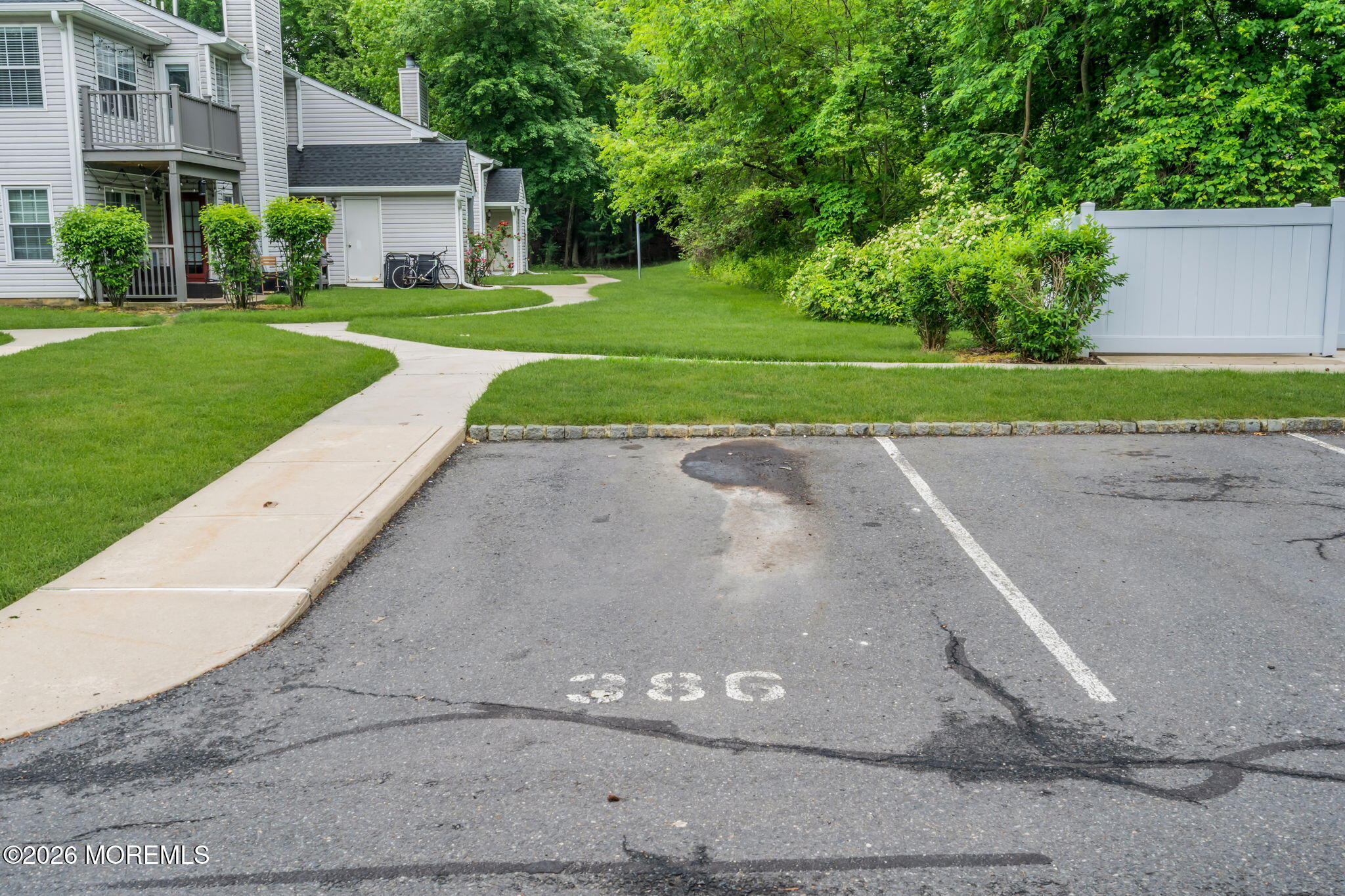 386 Hampton Place Morganville NJ 07751