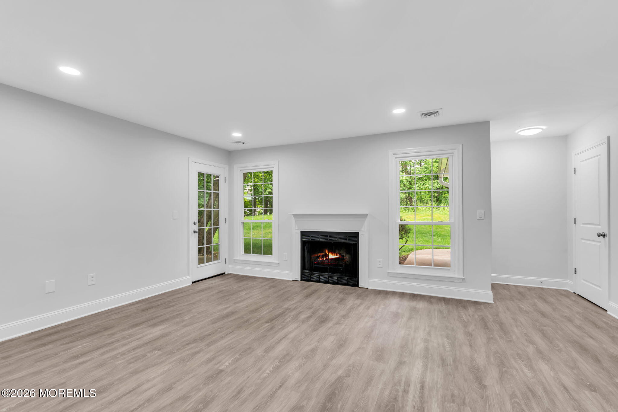 386 Hampton Place Morganville NJ 07751