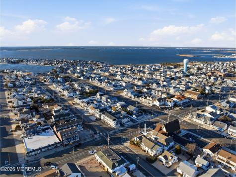 1807 Grand Central Avenue Lavallette NJ 08735