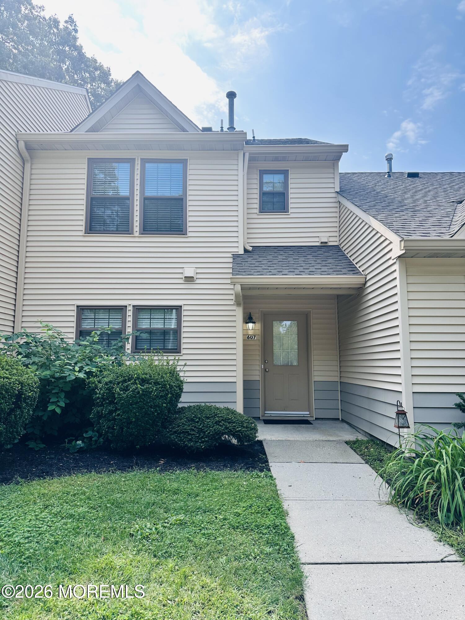 607 Bromelia Court Jackson NJ 08527