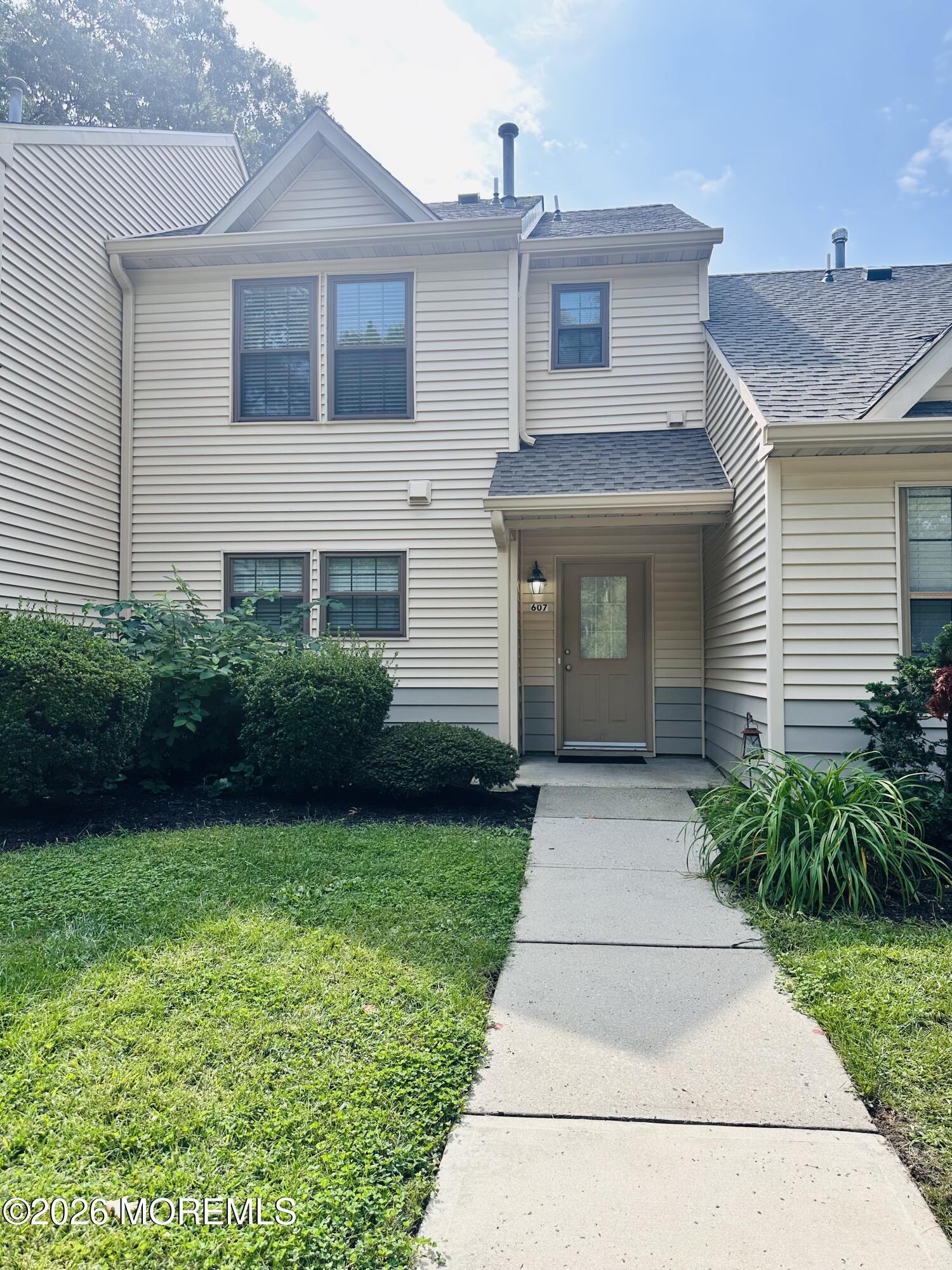 607 Bromelia Court Jackson NJ 08527