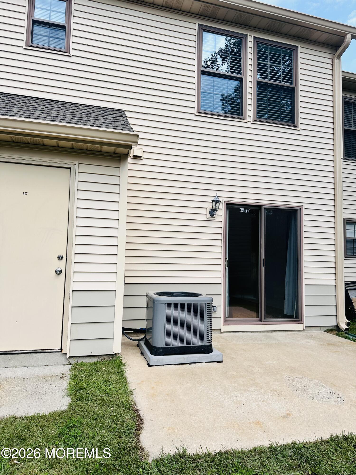 607 Bromelia Court Jackson NJ 08527